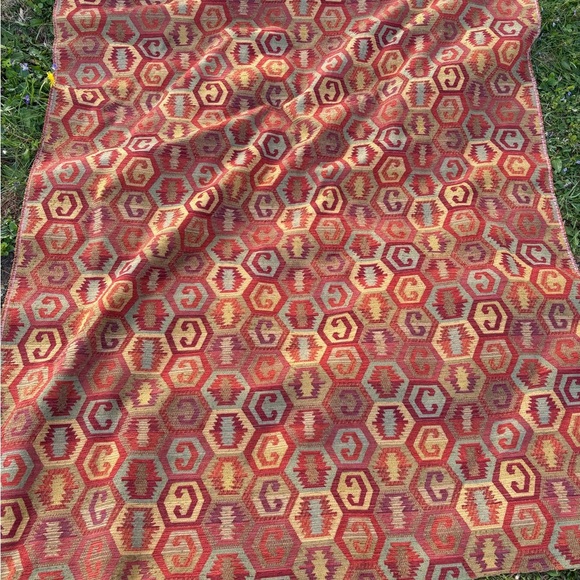 56X72 Fabric Rexburg Carmine Heavy Old World Turkish Geometric Made In USA 2 Yds - Picture 2 of 4